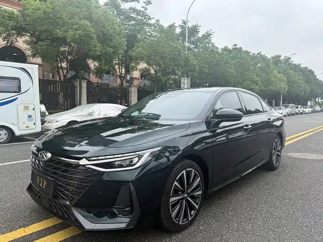 2025 Chery Arrizo 8