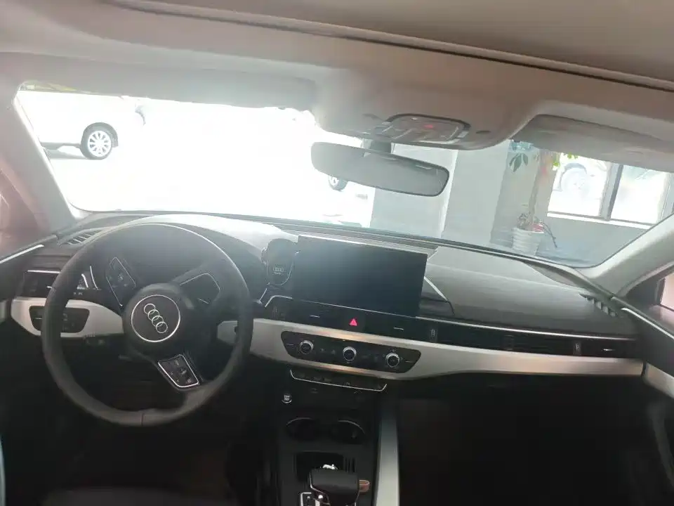 Audi A4L — миниатюра 2