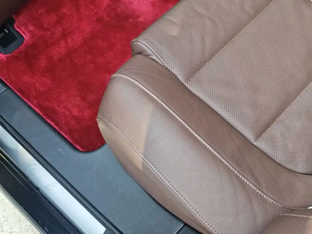 Hongqi Hongqi H7 — миниатюра 20