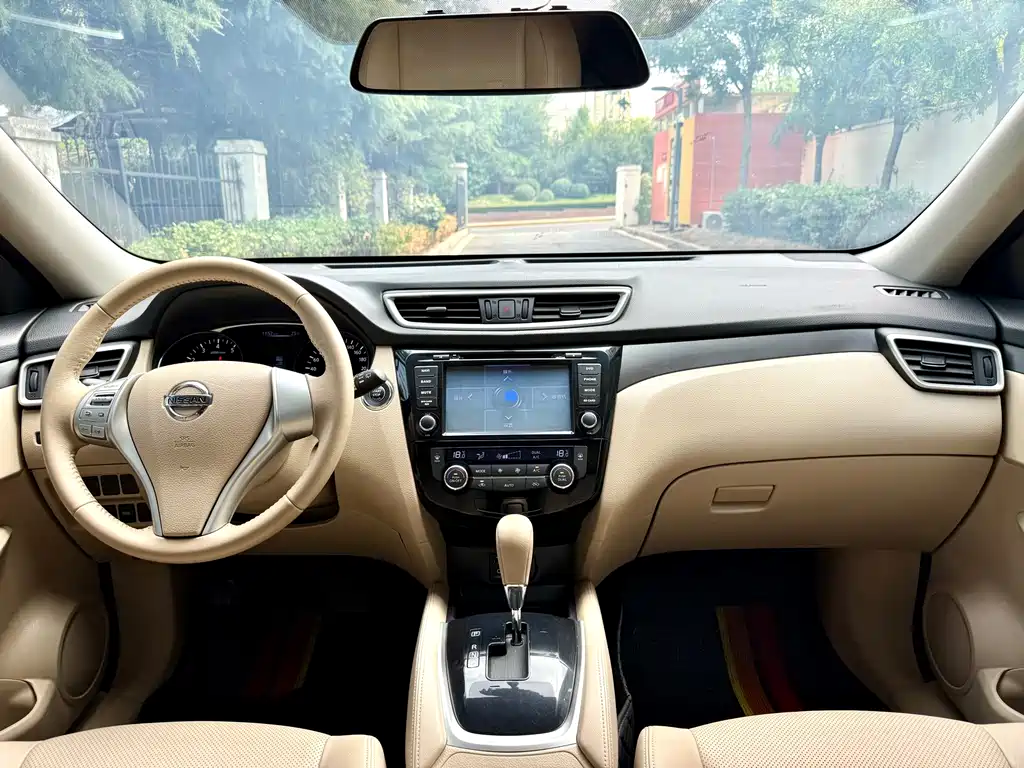 Nissan X-Trail — миниатюра 9
