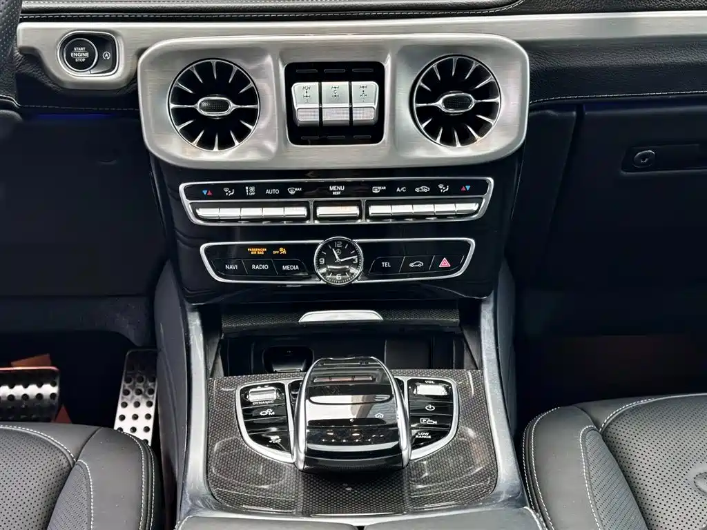 MERCEDES-BENZ G CLASS