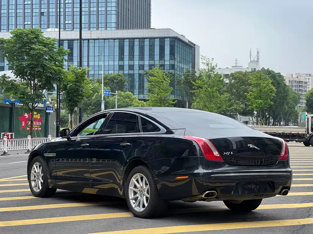 Jaguar XJ 2012 XJL 3.0