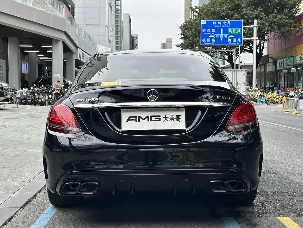 MERCEDES-BENZ C CLASS AMG