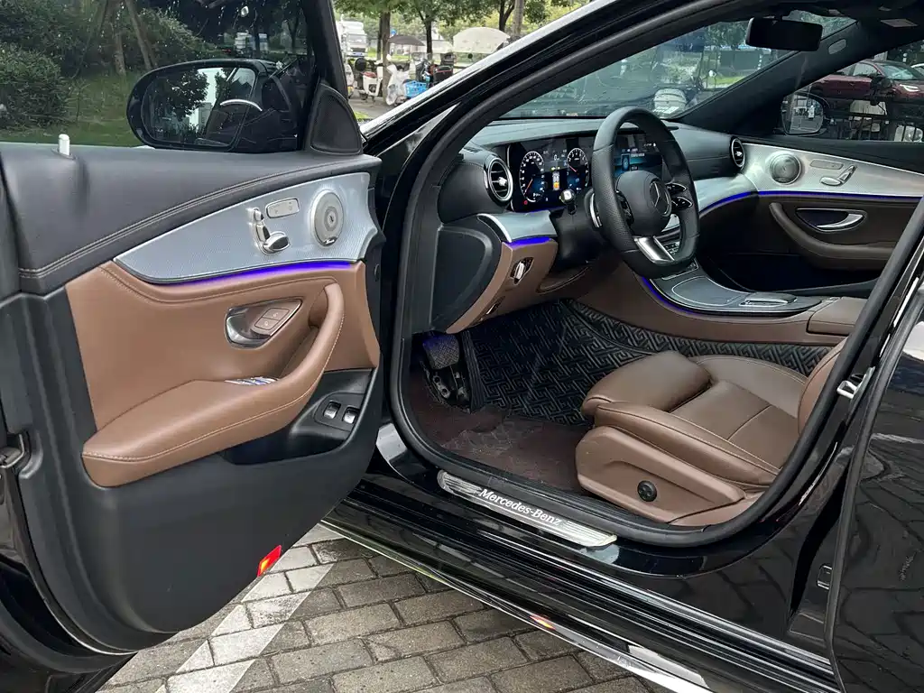 Mercedes-Benz E-Class New Energy — миниатюра 4