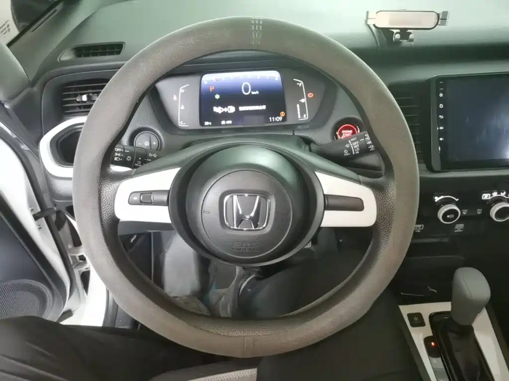Honda Fit — миниатюра 11
