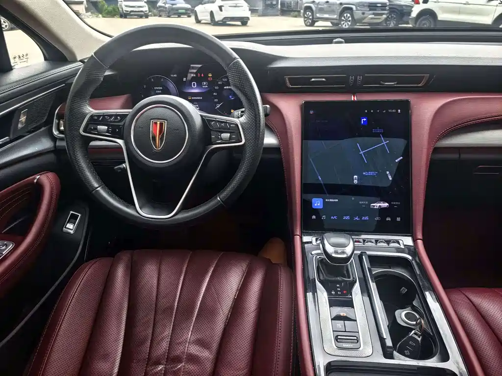 Hongqi Hongqi H5 — миниатюра 10