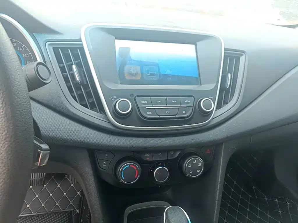 Chevrolet Cavalier — миниатюра 13