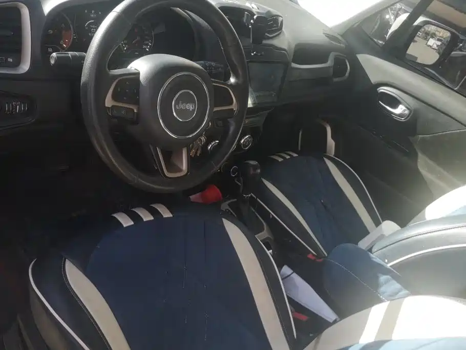 Jeep Renegade — миниатюра 12