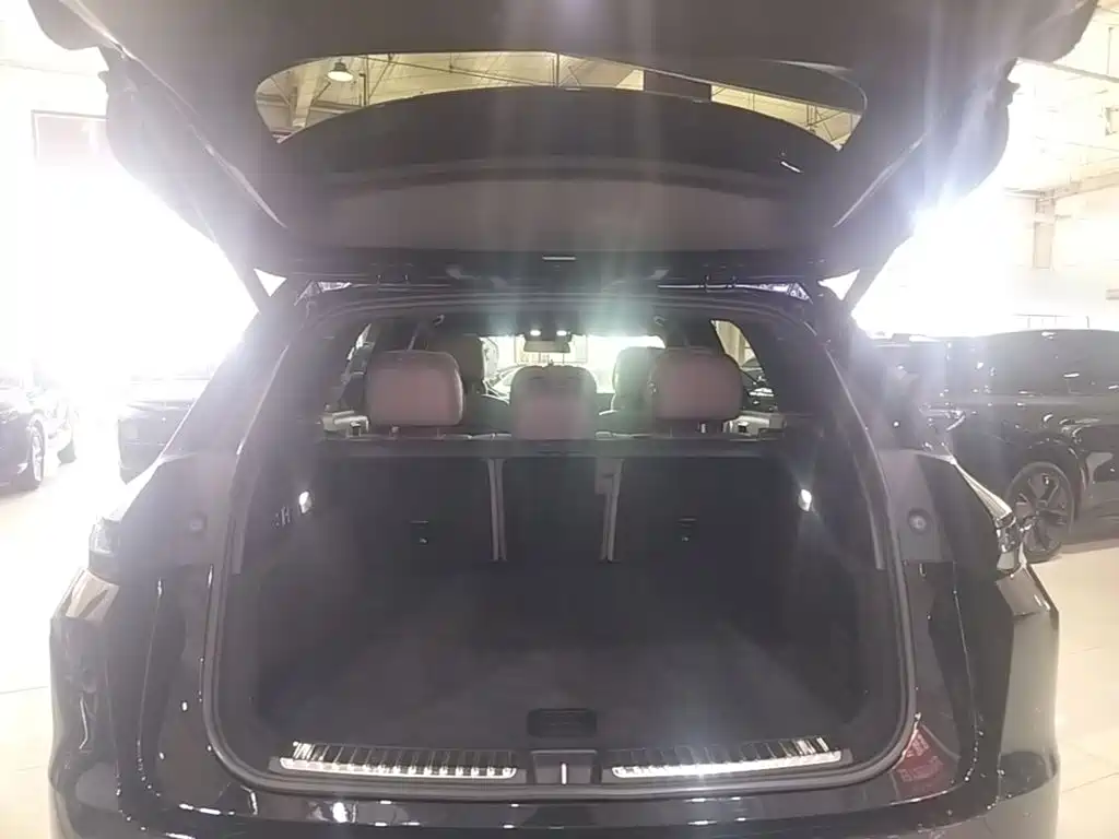 Li Auto Li L7 — миниатюра 19