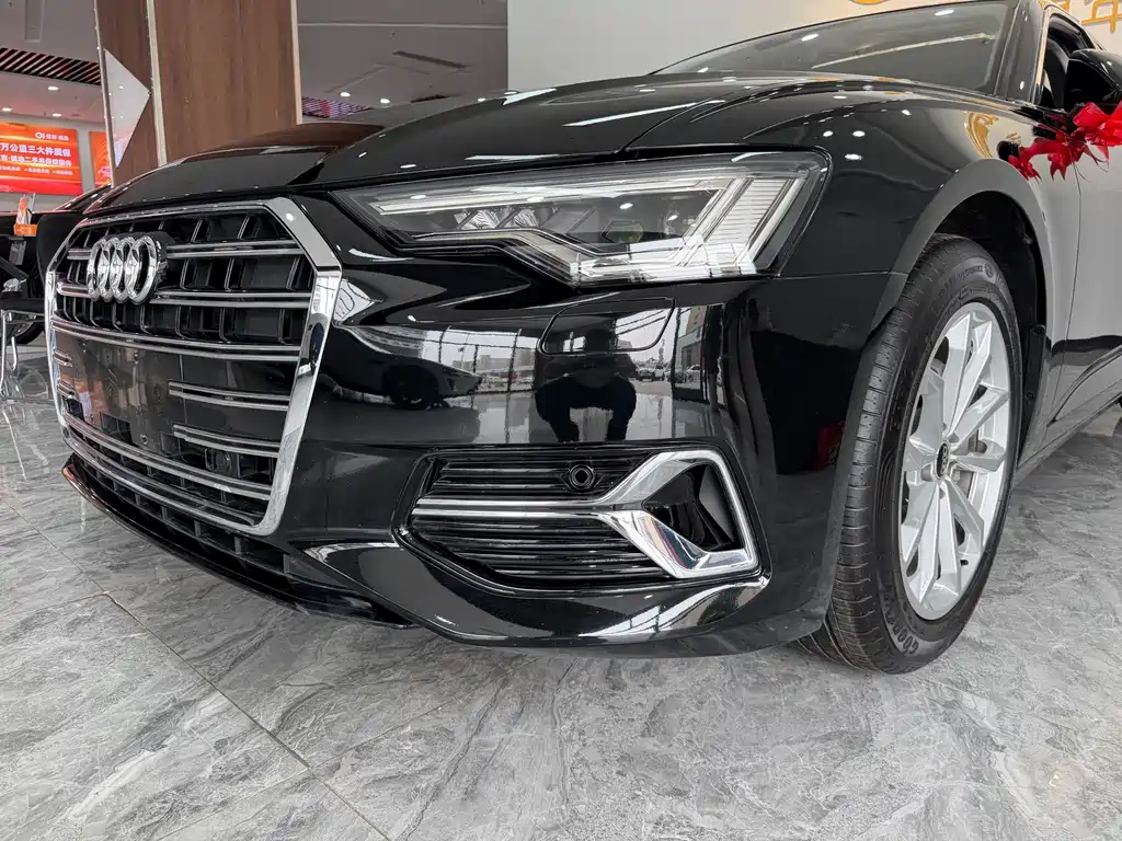 Audi A6L — миниатюра 6