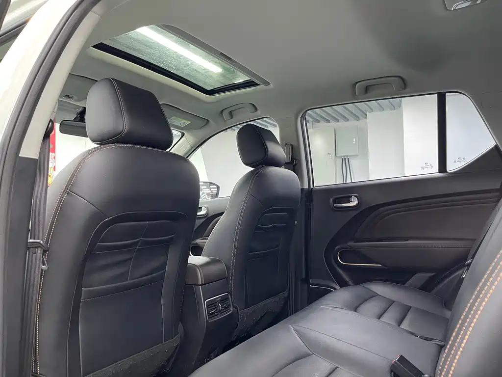 Aion Trumpchi GE3 — миниатюра 10