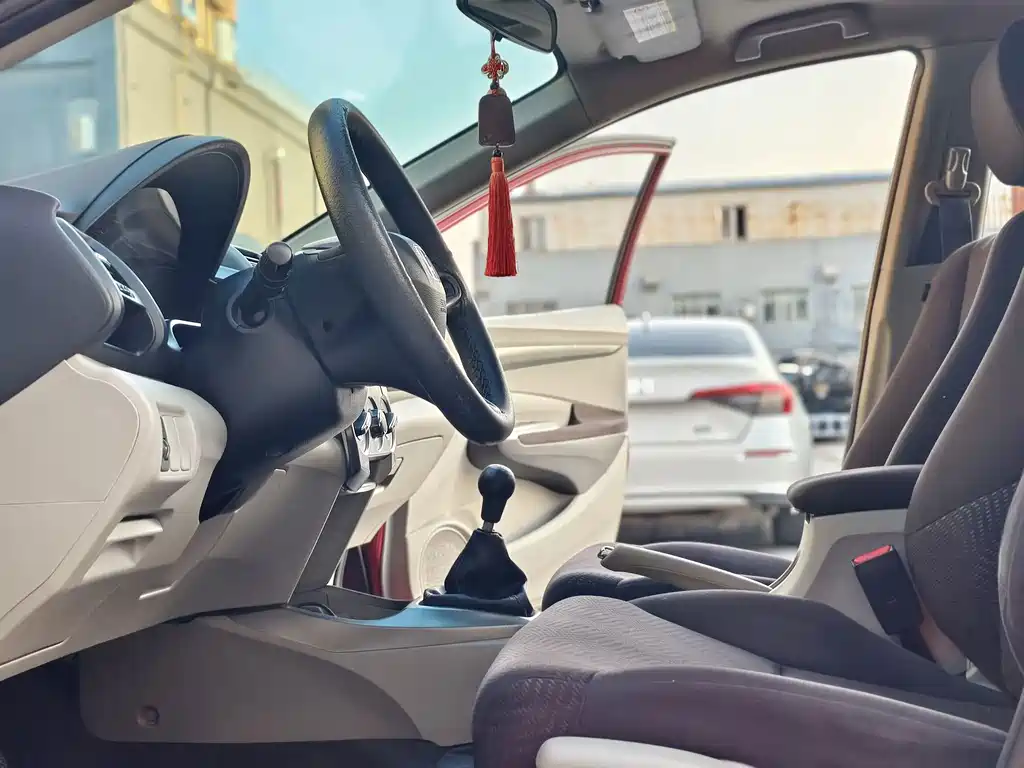 Honda City Classic — миниатюра 10