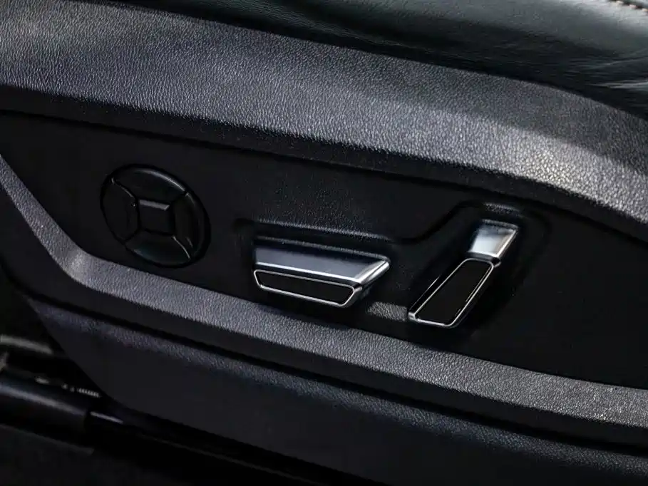 Audi Q6 — миниатюра 14