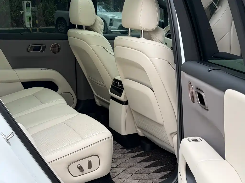Li Auto Li i6 — миниатюра 8