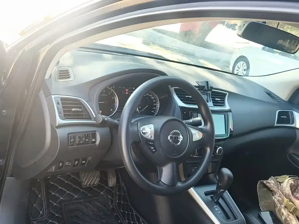 Nissan Sylphy — миниатюра 10