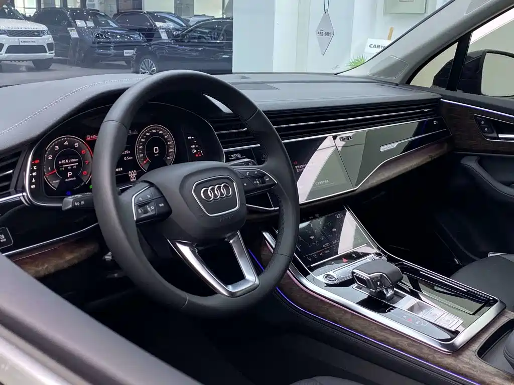 Audi Q7 — миниатюра 34