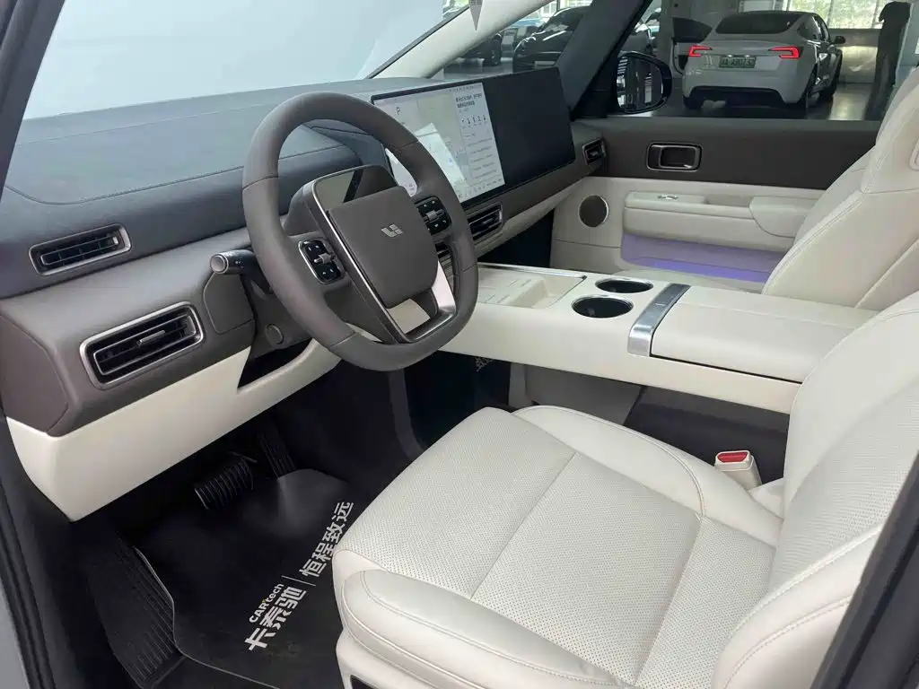 Li Auto Li MEGA — миниатюра 16