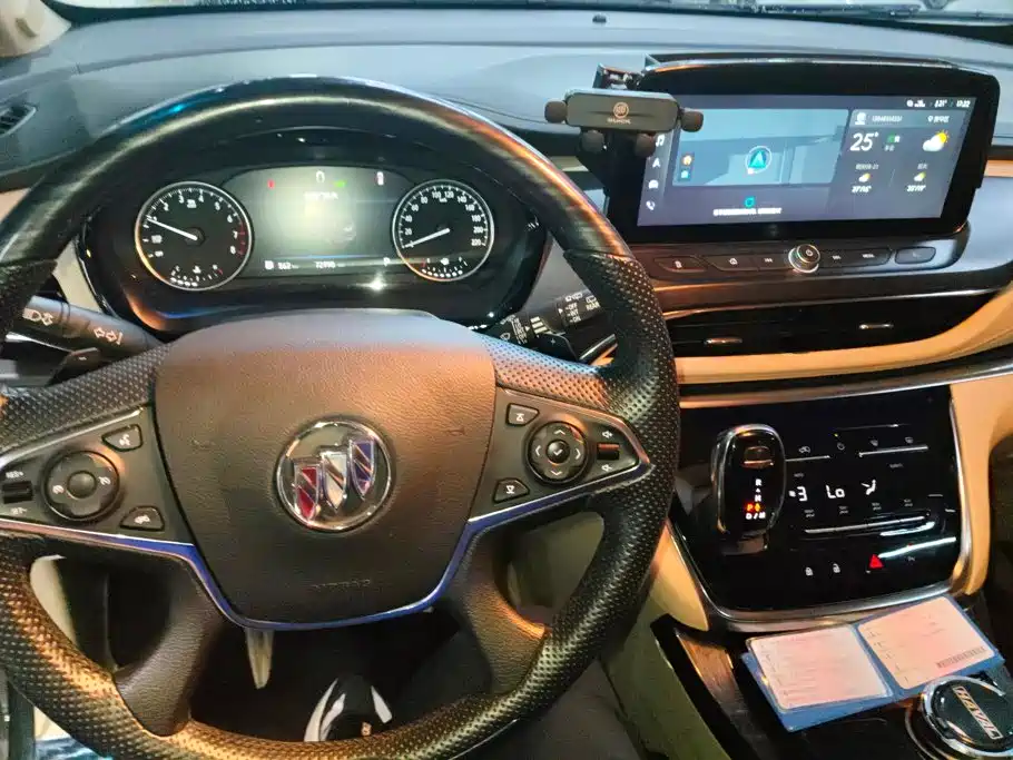 Buick GL8 — миниатюра 12