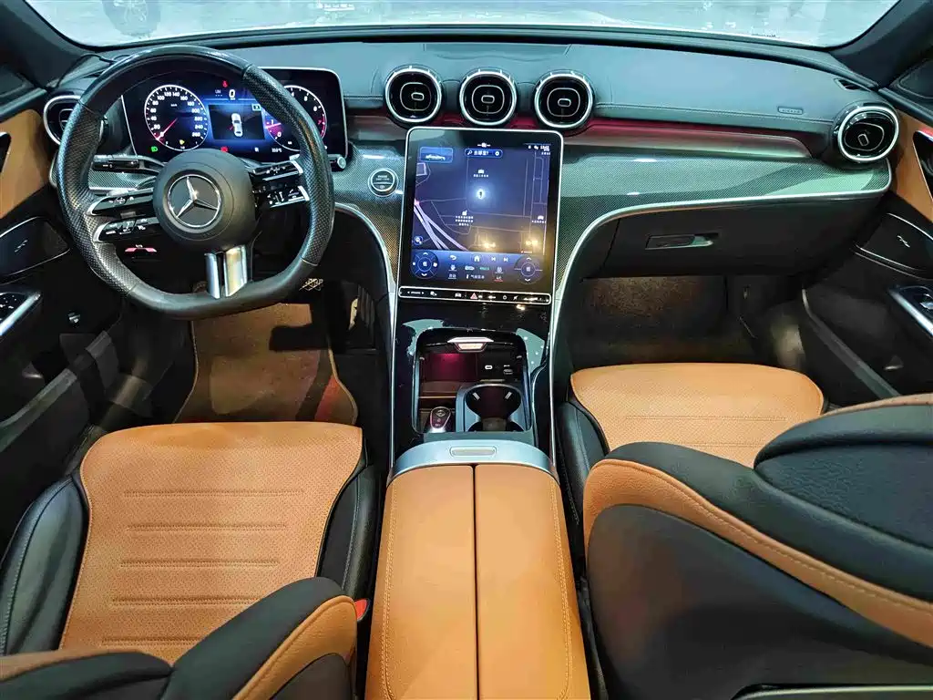 Mercedes-Benz C-Class — миниатюра 11