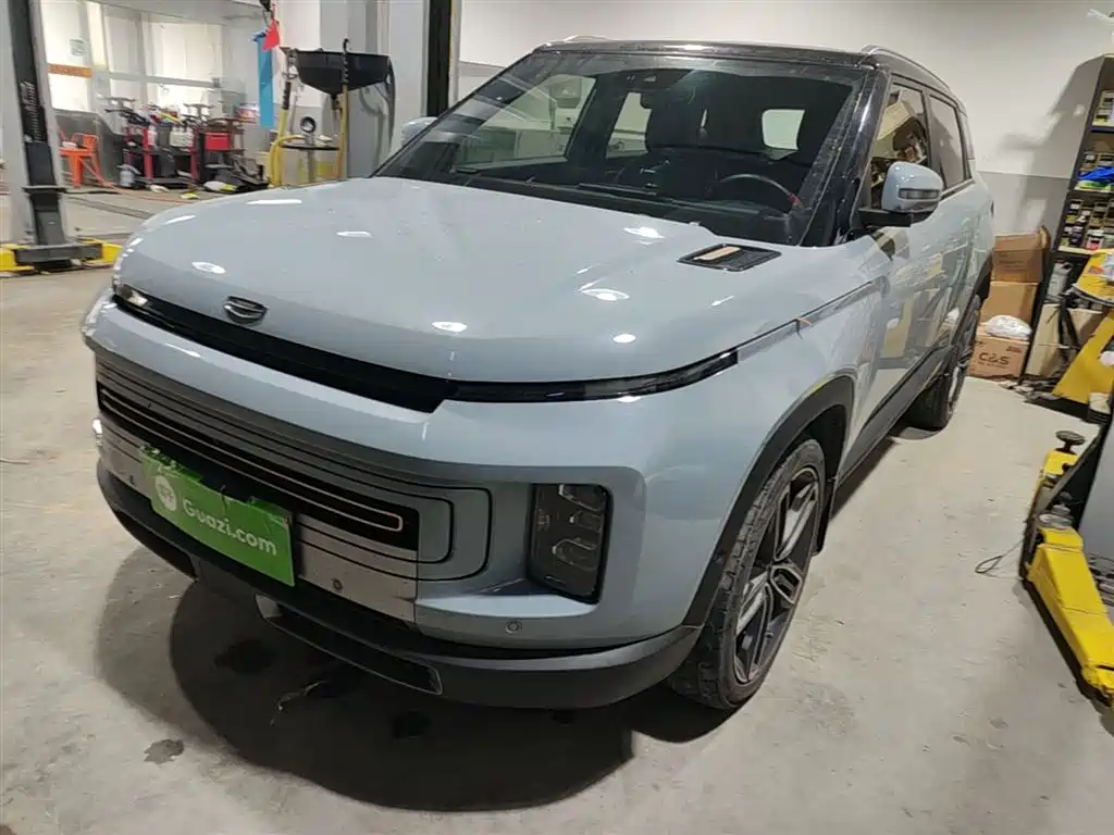 Geely Icon 2021