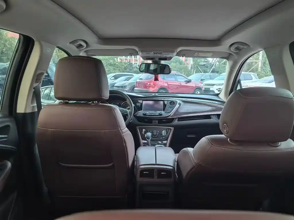 Buick Envision Plus — миниатюра 6
