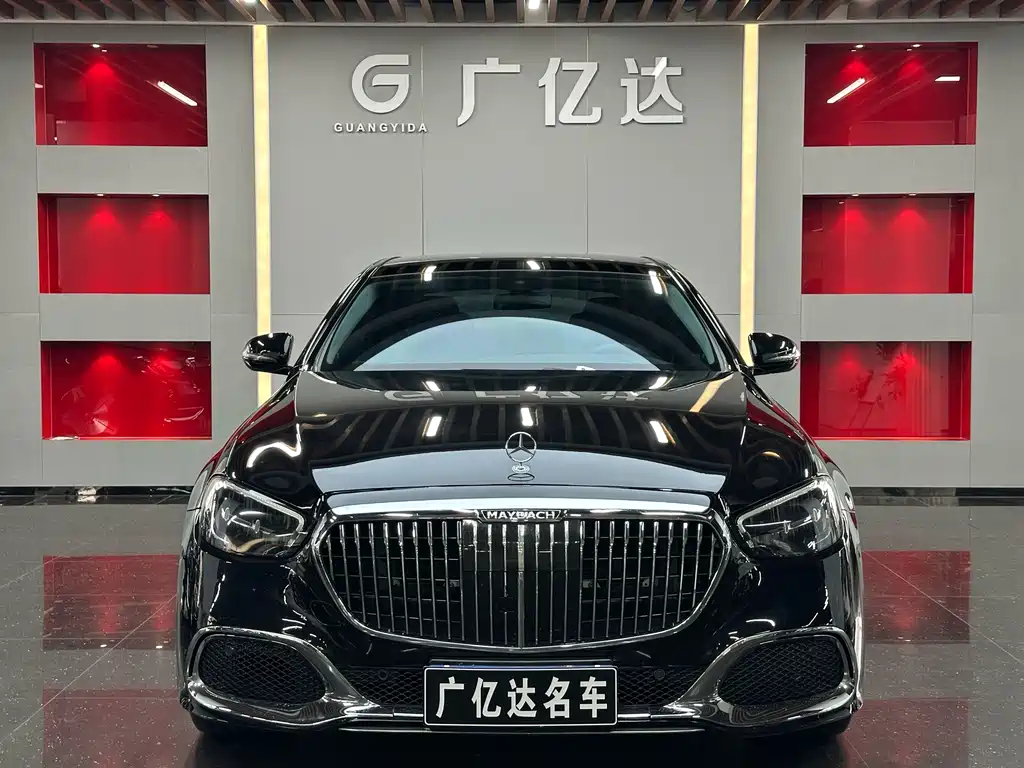 Mercedes-Benz E-Class — миниатюра 2