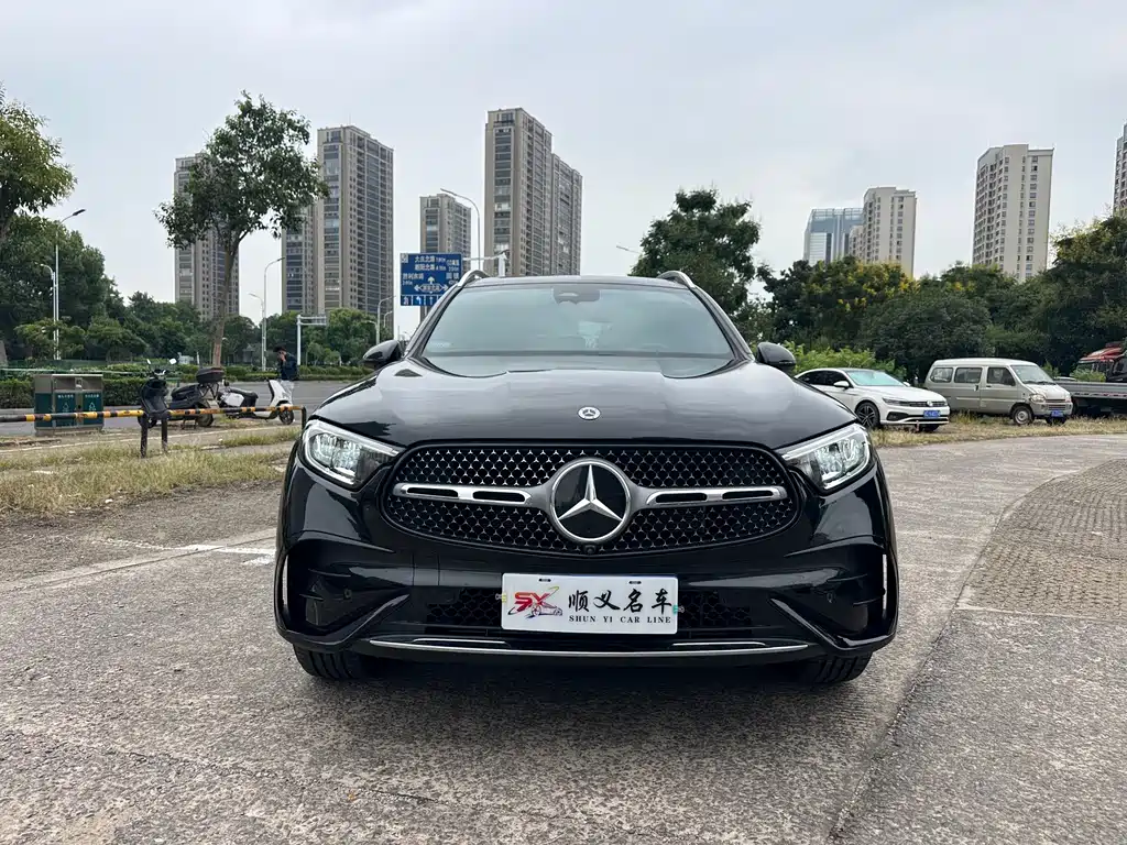 Mercedes-Benz GLC — миниатюра 2