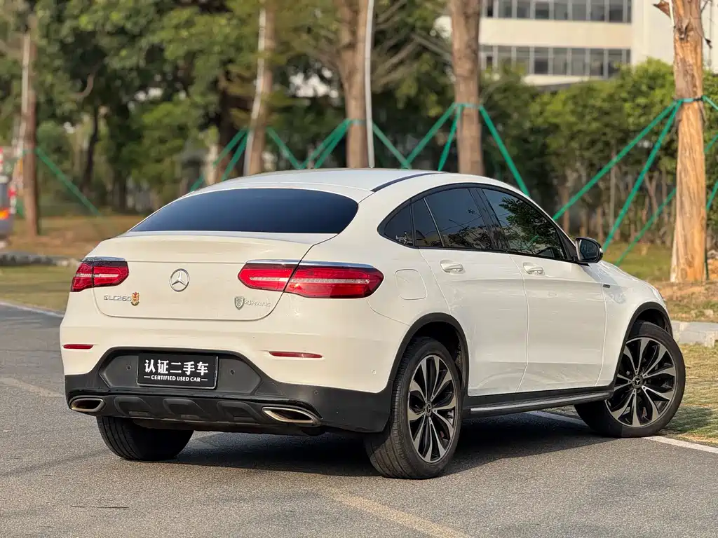 Mercedes-Benz GLC Coupe GLC 260 4MATIC Coupe SUV, фото 4