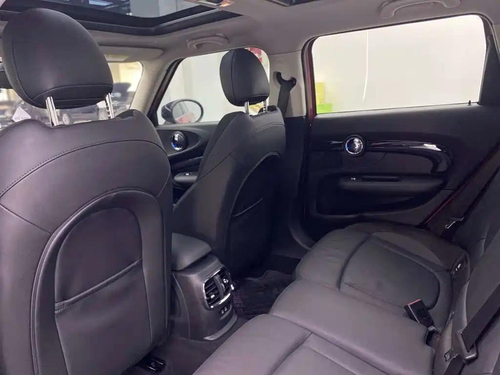 MINI Mini Clubman — миниатюра 16