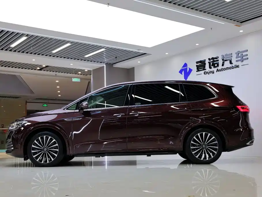 Volkswagen Viloran — миниатюра 3