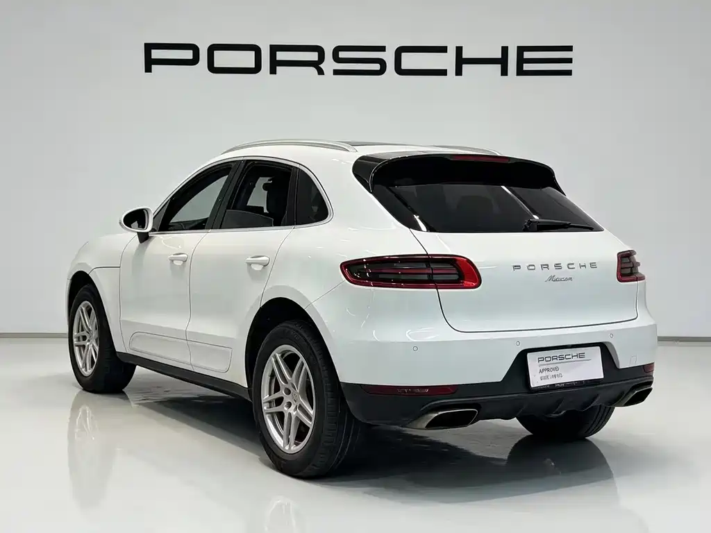 Porsche Macan — миниатюра 4