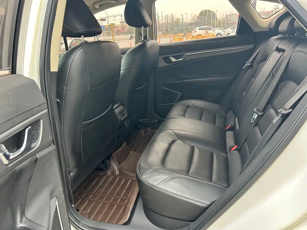 GEELY AUTOMOBILE EMGRAND GS