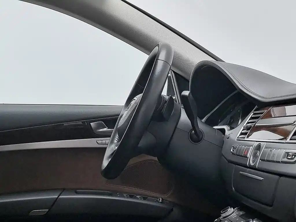 Audi A8 — миниатюра 22