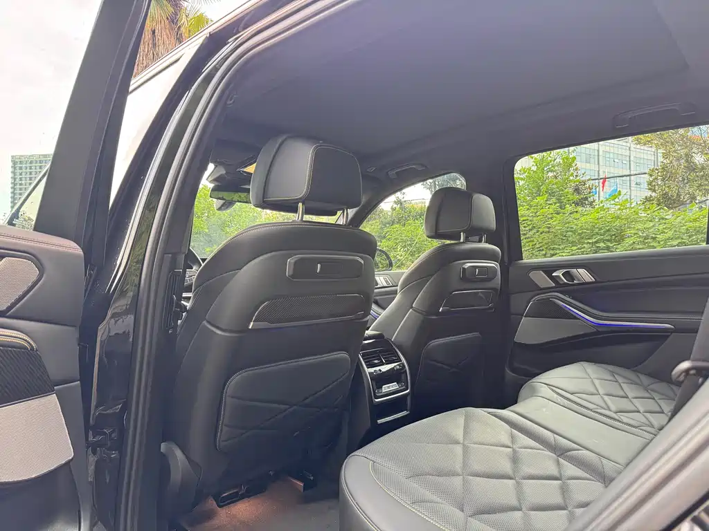 BMW X5 — миниатюра 9
