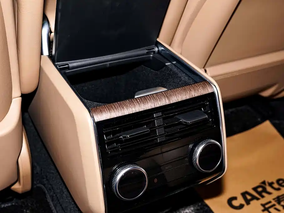 Land Rover Range Rover — миниатюра 34