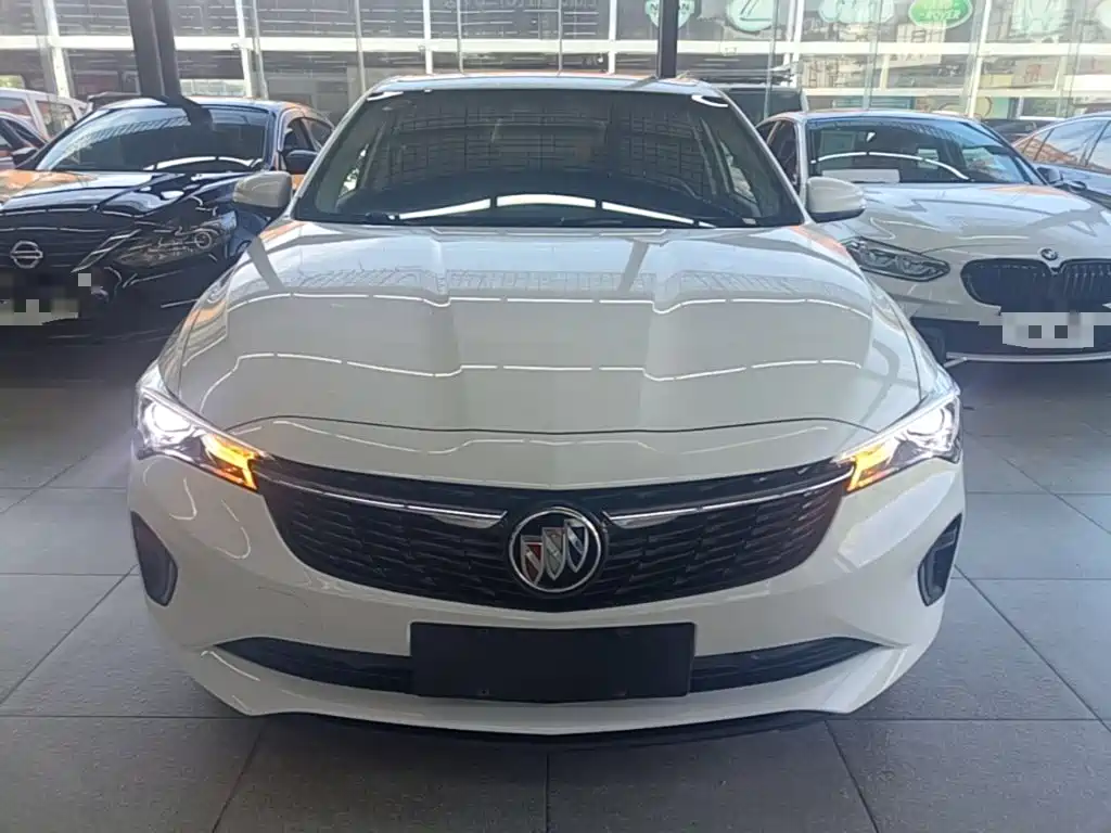 Buick Verano — миниатюра 3