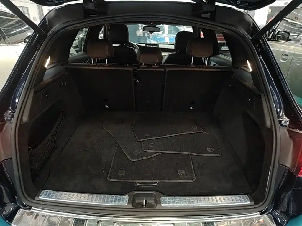 Mercedes-Benz GLC — миниатюра 19