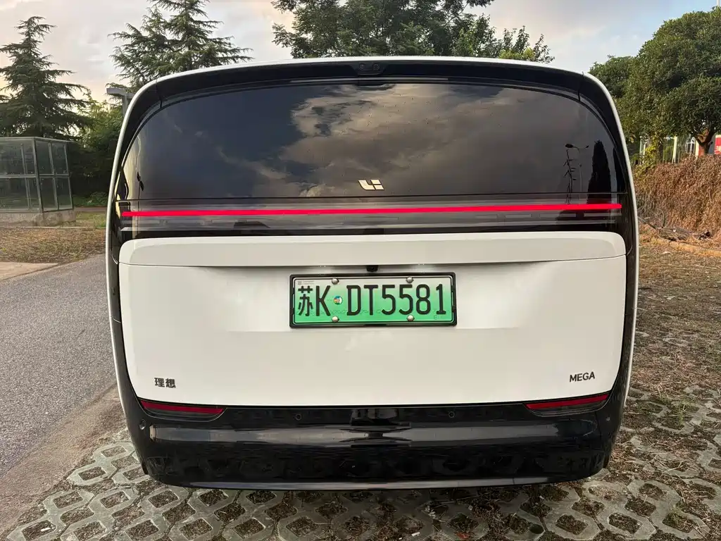 Li Auto Li MEGA — миниатюра 5