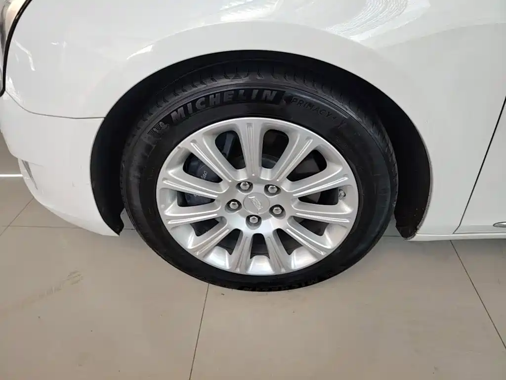 Cadillac XTS — миниатюра 23