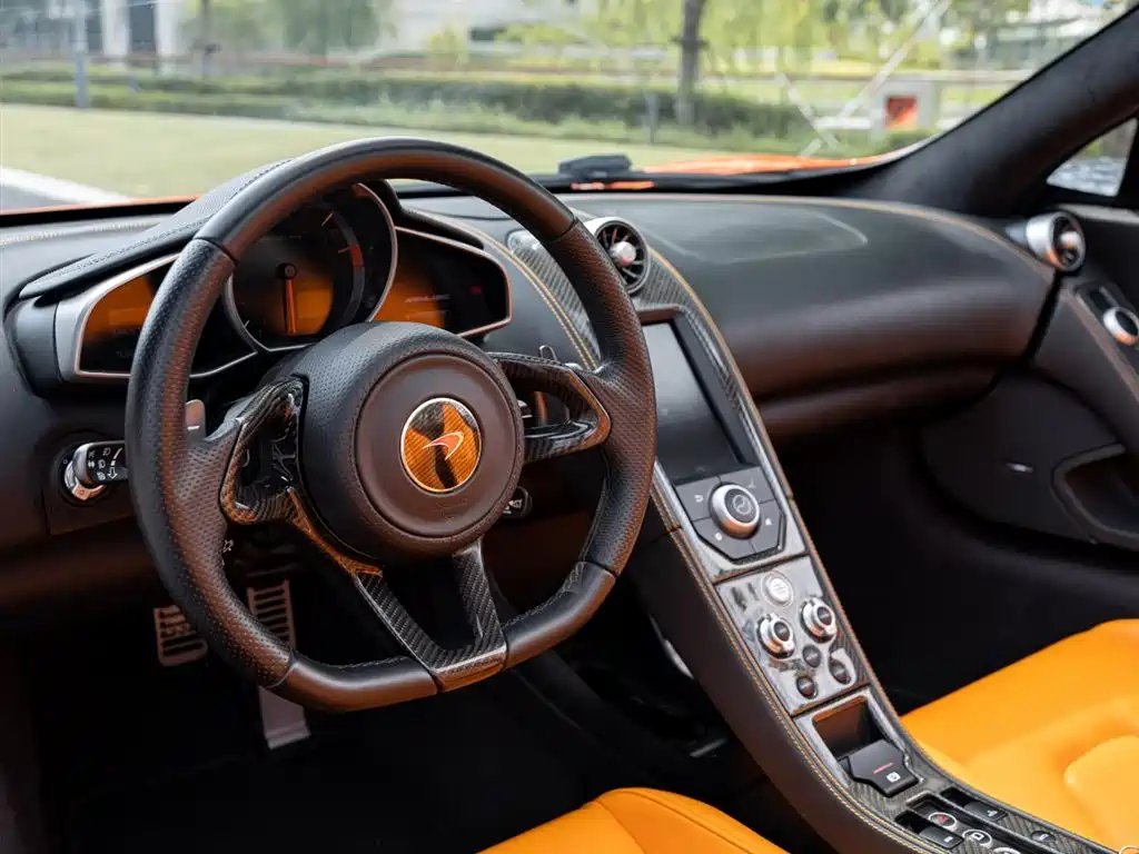 McLaren 12C 2013 3.8T SPIDER