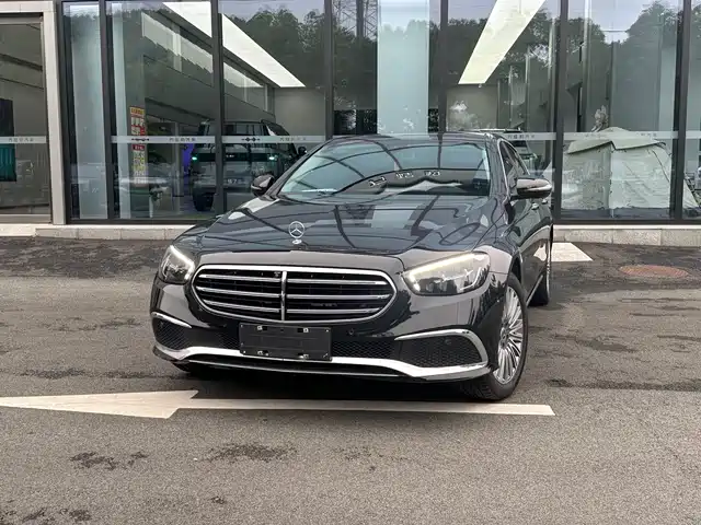 Mercedes-Benz E-Class 2022 E 300 L Luxury — фото 1
