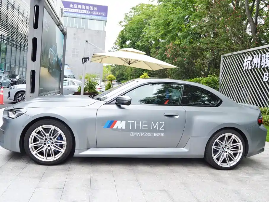 BMW M2 — миниатюра 4