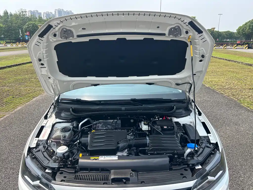 Volkswagen Polo — миниатюра 17