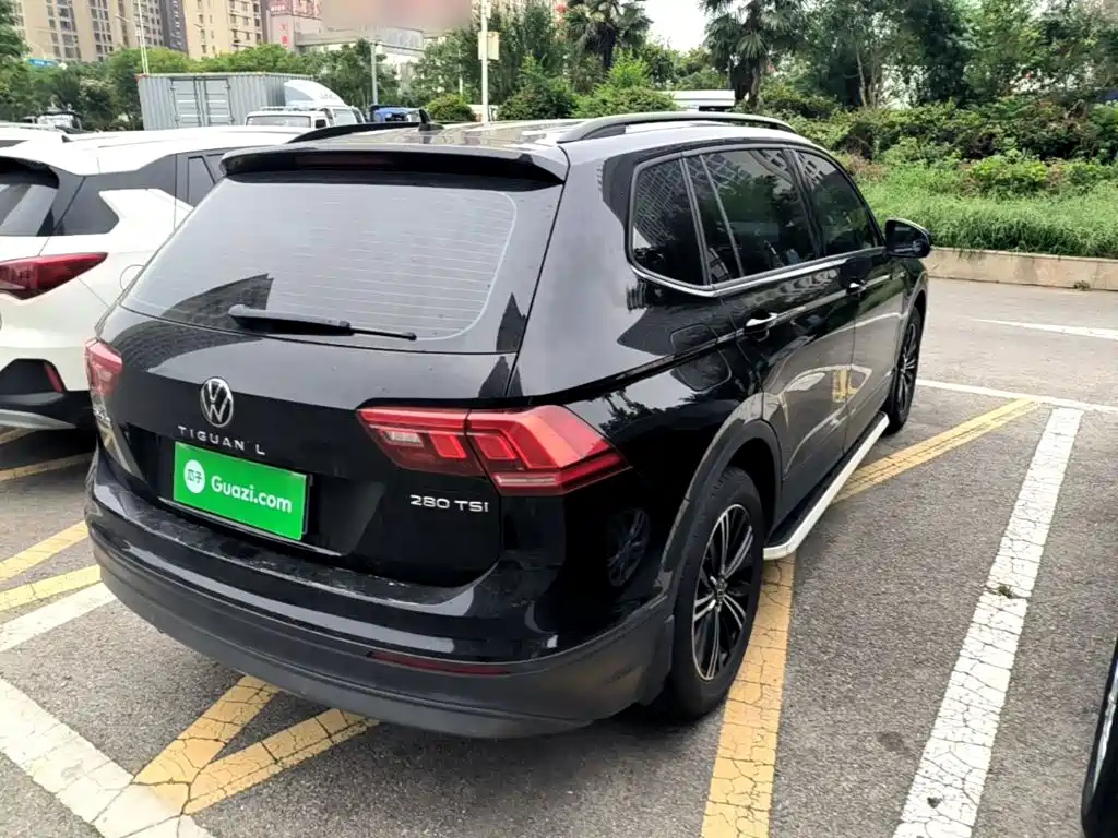 Volkswagen Tiguan L — миниатюра 7
