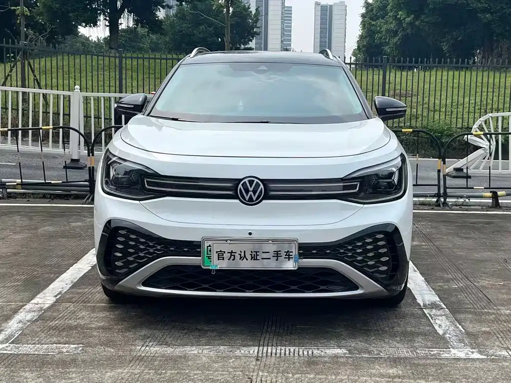 Volkswagen ID.6 Crozz — миниатюра 2