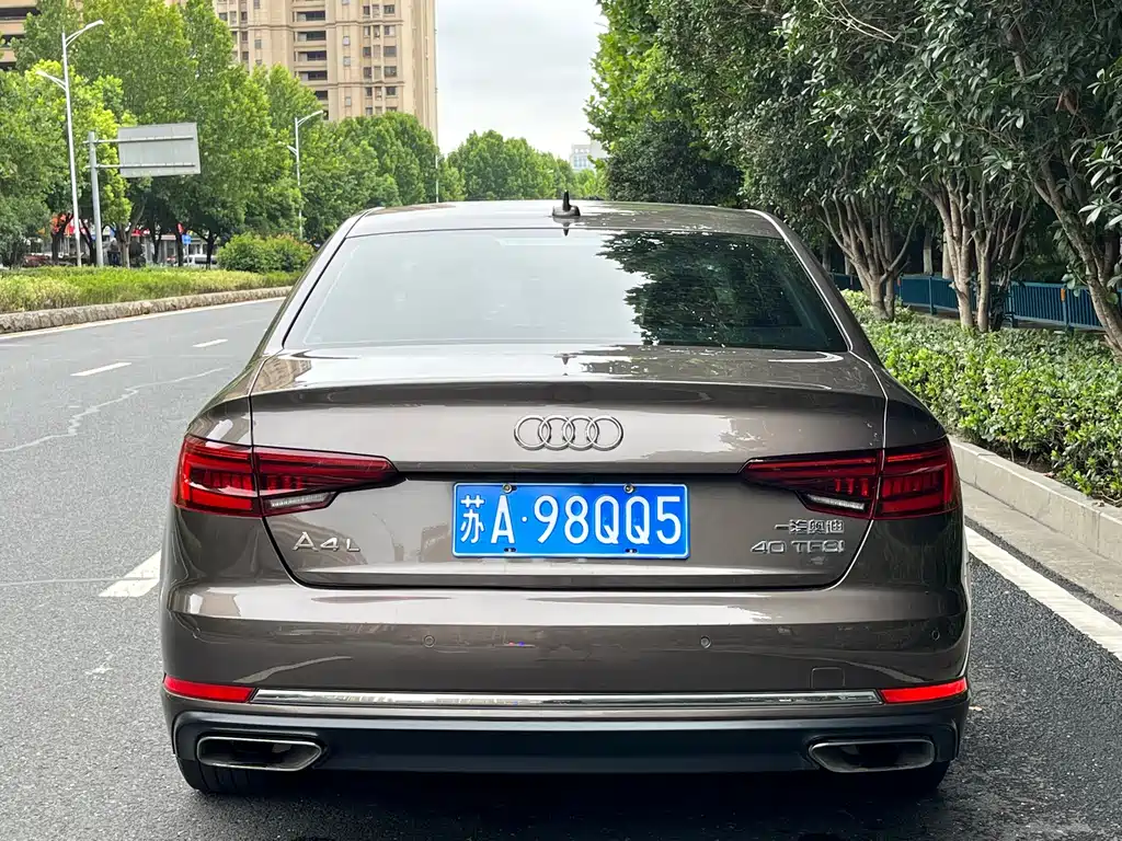 Audi A4L — миниатюра 3