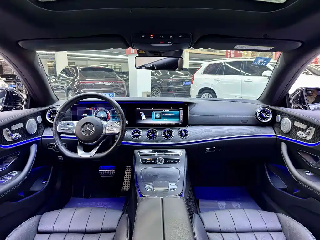 Mercedes-Benz E-Class (Import) — миниатюра 7