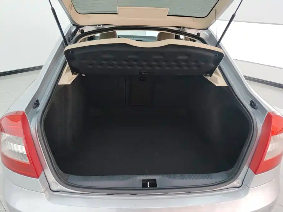 Skoda Octavia 2013 1.4TSI DSG