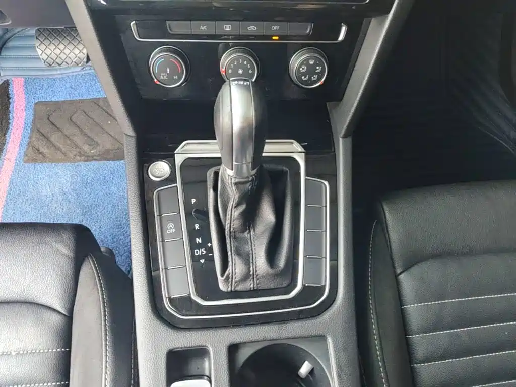 Volkswagen Magotan — миниатюра 14