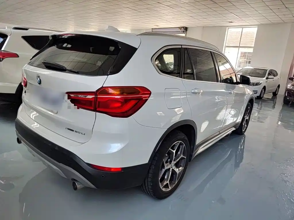 BMW X1 — миниатюра 7